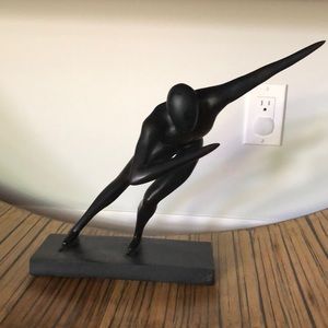 FREE* MOE'S Scater Figure Decor